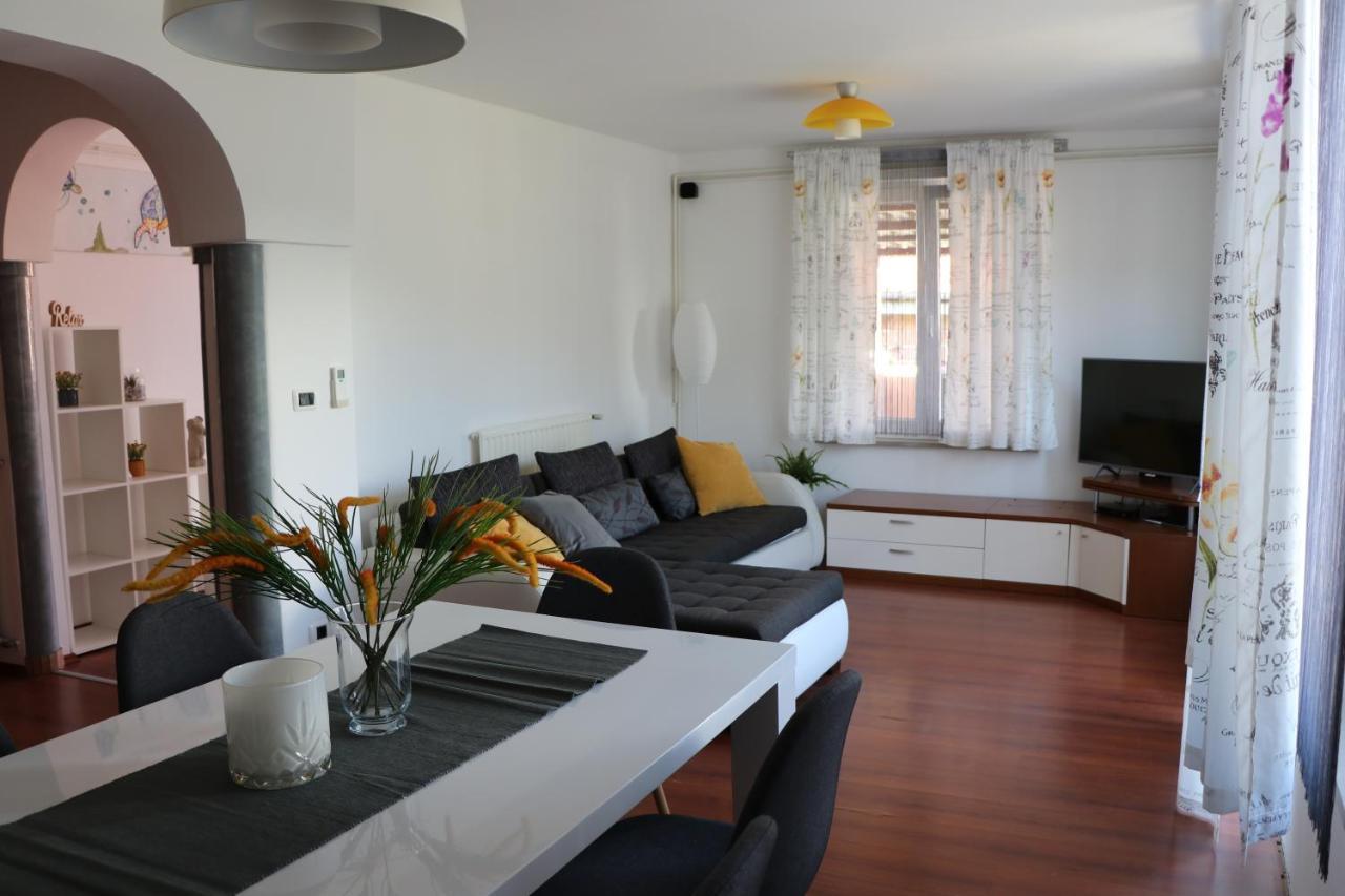 Nona Lili Apartment Izola Extérieur photo